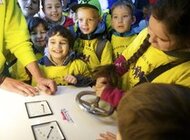 Niemal 2,6 tys. dzieci i  900 dorosłych odwiedziło mobilne centrum nauki „Planeta Energii” w Oświęcimiu