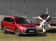 Mitsubishi Outlander 2017 i Outlander PHEV 2017 już w polskich salonach