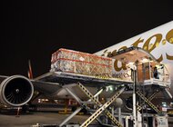 Tam i z powrotem: Emirates SkyCargo przewozi bezcenny artefakt historyczny na trasie Pakistan-Szwajcaria 