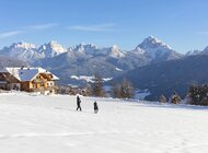 Niezwykłe tereny narciarskie w Południowym Tyrolu i farmy Roter Hahn w pobliżu