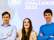 Liderzy przyszłości uczyli się zarządzać globalną firmą w ramach Procter & Gamble CEO Challenge