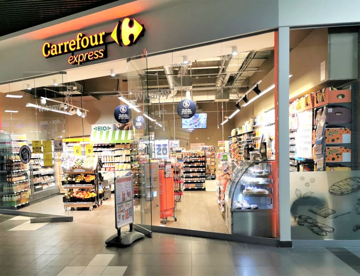 Blisko 700 sklepów convenience w sieci Carrefour Polska 