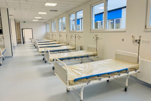 Completed modular hospital in Legnica