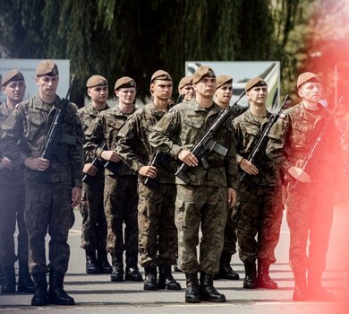 Przysięga żołnierzy 10ŚBOT w Sandomierzu