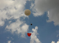 Wysyłają balon do... stratosfery, by zbadać "tajemnicze" bakterie. Eksperyment studentów