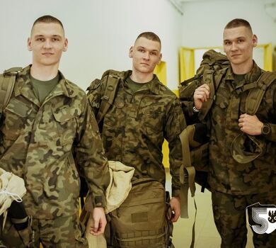 Bracia – Trojacy Kamil, Marek i Eryk Kruk służą w 2LBOT