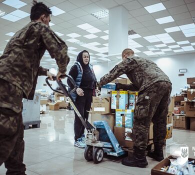 Niezawodna pomoc – zawsze gotowi wesprzeć administrację publiczną i pomóc uchodźcom z Ukrainy.