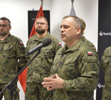 „Ramię w Ramię z WOT” – Poczta Polska zachęca do służby w Wojskach Obrony Terytorialnej