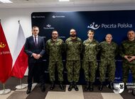 Poczta Polska wprowadza program „Ramię w Ramię z WOT”