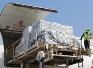 Linie Emirates uruchomiły  humanitarny most powietrzny do Pakistanu, oferując bezpłatną pojemność ładunkową na potrzeby pomocy przeciwpowodziowej 