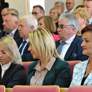 KGHM dla samorządów – konferencja podsumowująca wsparcie dla gmin i powiatów z Zagłębia Miedziowego 