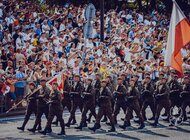 Żołnierze Wojsk Obrony Terytorialnej wzięli udział w Wielkiej Defiladzie z okazji Święta Wojska Polskiego