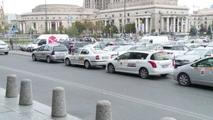 Aplikacje mobilne rewolucjonizują rynek usług taksówkarskich