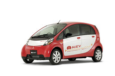 011-iMiEV-2006.jpg