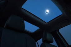 MMNA_EclipseCross_Red_Int_PanoSunroof_Composite4.jpg