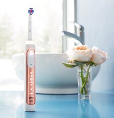 2. Oral-B Genius Rose Gold.jpg