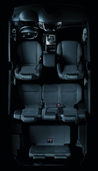 s-x-600 Mitsubishi Pajero Limited Edition już w salonach.