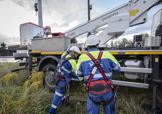 Ponad 900 Energetykow Taurona Usuwa Awarie Biuro Prasowe Tauron Polska Energia S A
