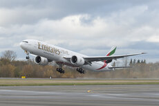 A6-EQP Emirates' last Boeing 777-300ER takes off from Paine Field Everett, Seattl.jpg
