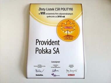 Na zdjęciu: dyplom, wyróżenienie Złoty Listek CSR dla Provident Polska 