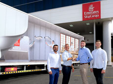 emiratesskycargopartnerswithseafoodsouq-585142.jpg