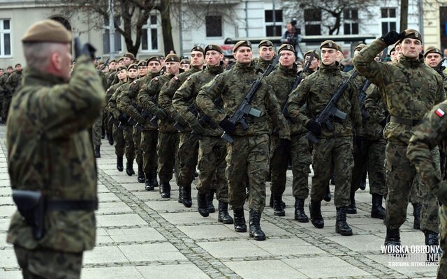 Przysięga żołnierzy Wojsk Obrony Terytorialnej w Gorzowie Wielkopolskim