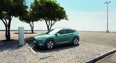 All-New Hyundai Kona Electric_HME_PR_charging.jpg