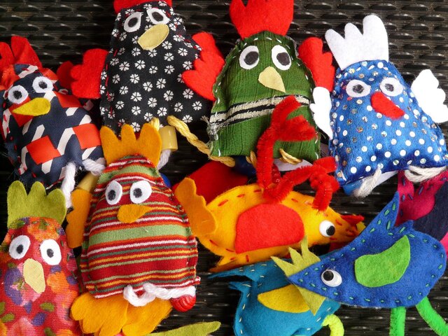 finger-puppets-49651_1920.jpg