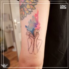 Tatuaż na ręku_Żuczy Tusz  _ INKsearch_co (1).png