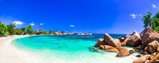 paradise-beaches-of-seychelles-praslin-SOURCE.jpg