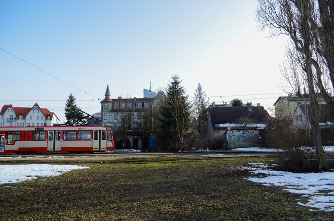 Na zdj. pętla tramwajowa w Oliwie