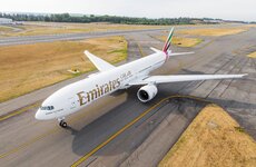 emiratesb777-2.jpg