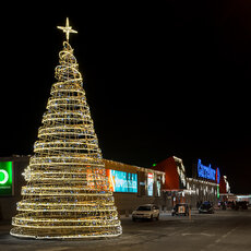 Carrefour Polska Choinka2.jpg