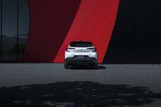 23MY_ASX_PHEV_Instyle_image_rear_PR.jpg