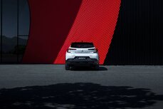 23MY_ASX_PHEV_Instyle_image_rear_PR_LR.jpg