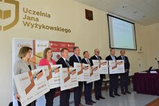 KGHM dla samorządów – konferencja podsumowująca wsparcie dla gmin i powiatów z Zagłębia Miedziowego (3).JPG