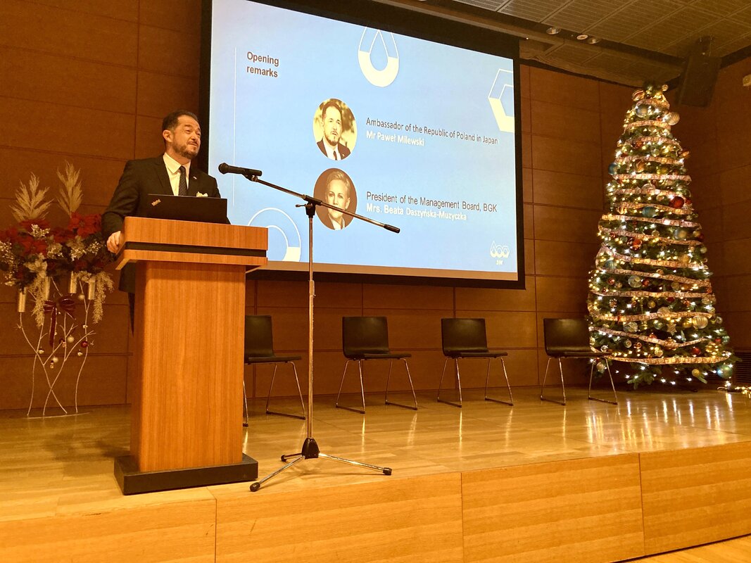 Seminar in Tokyo - Ambassador Paweł Milewski