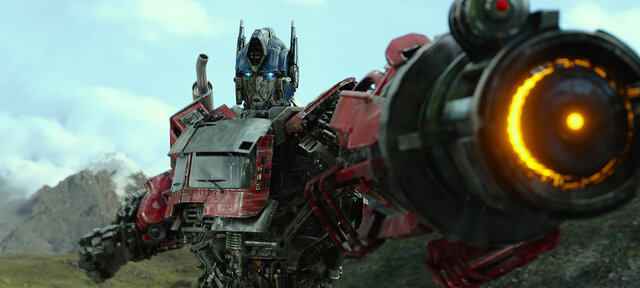 Filmy z serii Transformers już teraz w SkyShowtime