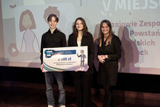 Enea nagrodziła laureatów konkursu „Dobre nawyki oszczędzania” (5).jpg