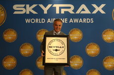 awards-skytrax-062024.jpg