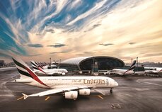 Emirates-A380s-in-Dubai-Airport---Pic1.jpg