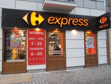 Carrefour Express Warszawa Targowa a.JPG