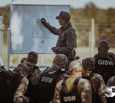 Szkolenie funkcjonariuszy Służby Więziennej w CSWOT