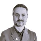 Zdjęcie portretowe: Andrzej Gierszewski