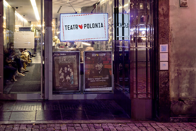 Teatr Polonia - wejście ul Marszałkowska.jpg