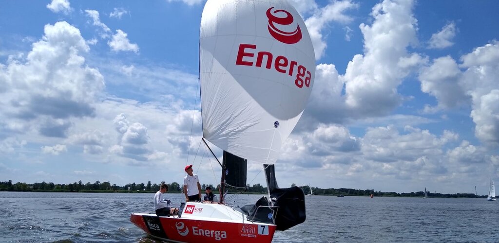 Energa wspiera żeglarzy z 77 Racing Team
