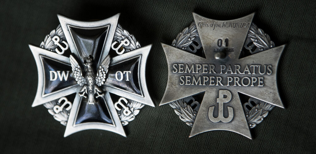 Odznaka pamiątkowa Dowództwa Wojsk Obrony Terytorialnej 