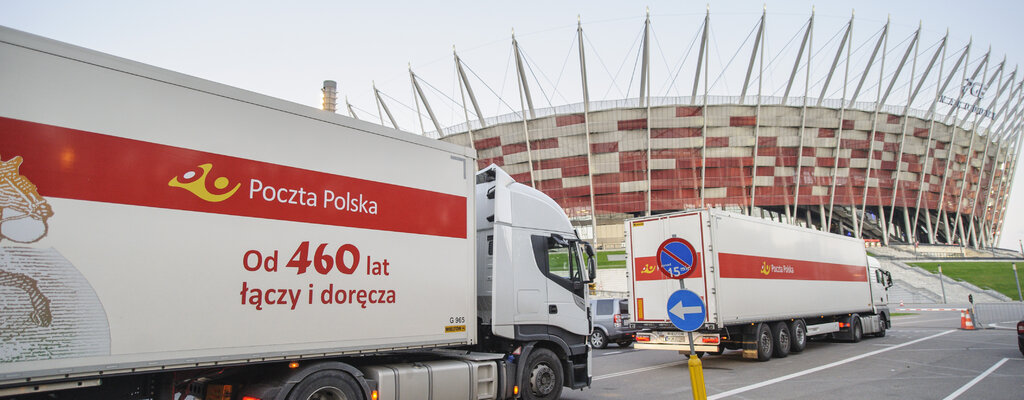 Poczta Polska wspiera budowę szpitala tymczasowego na Stadionie Narodowym