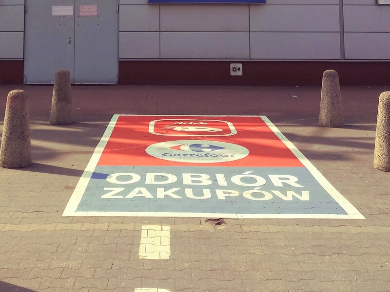 Carrefour rozszerzył usługę Carrefour Drive o ponad 50 punktów odbioru