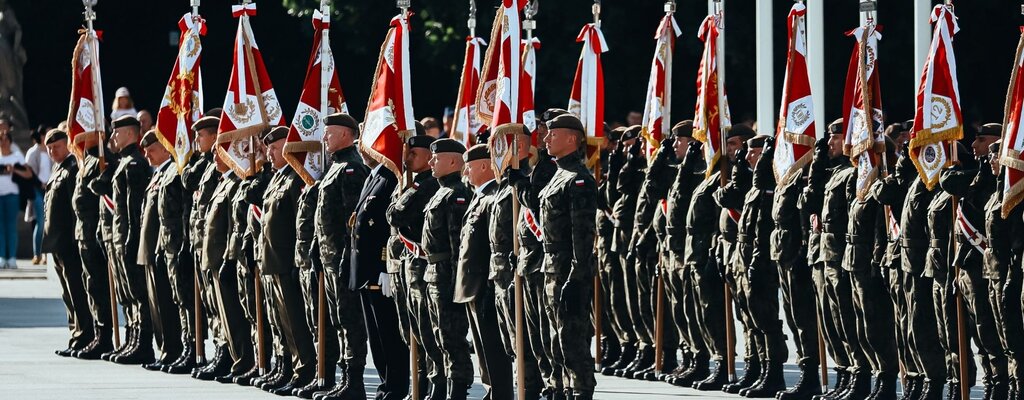 Święto Wojsk Obrony Terytorialnej – uroczyste wręczenie sześciu sztandarów